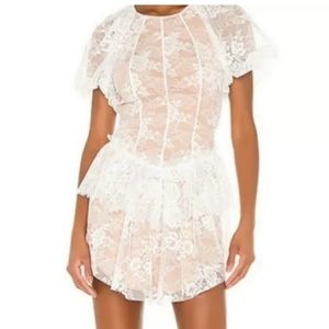 SOLD ❣️❣️❣️For love & lemons 🍋 dress size M, new without tags , never worn,